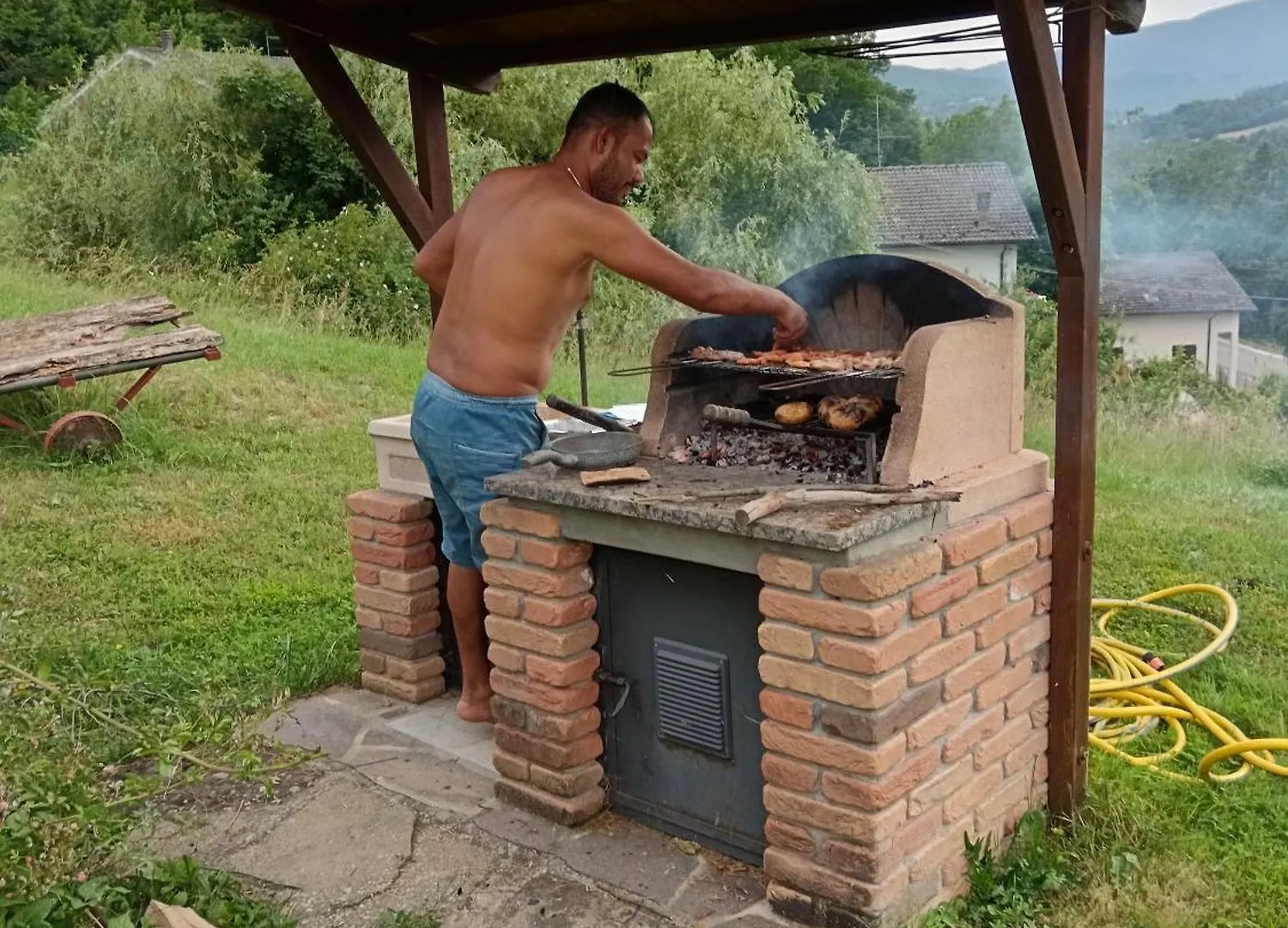 Campsite Wild Camping Albareto Albareto  Italy